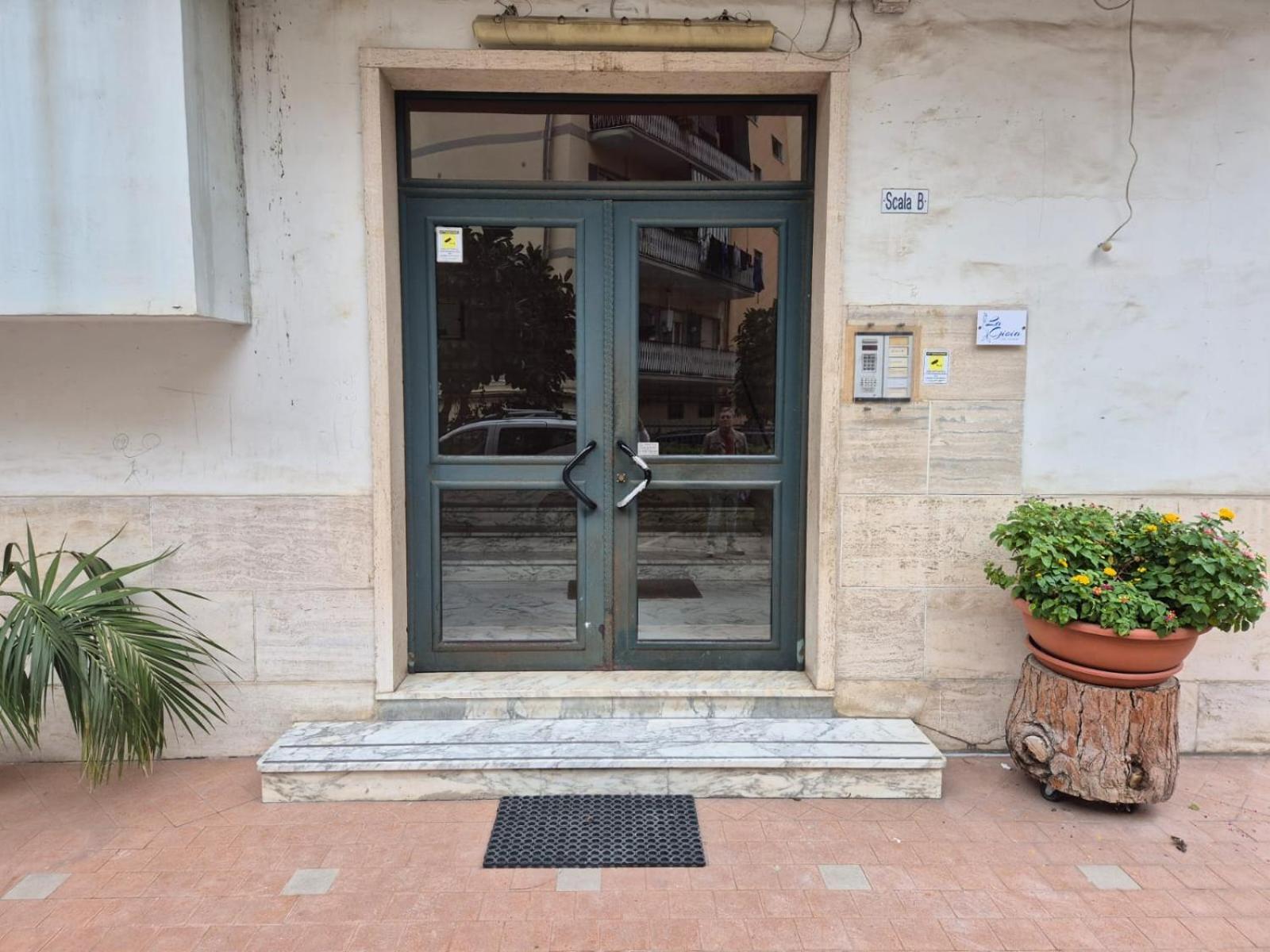 La Gioia * Naples
